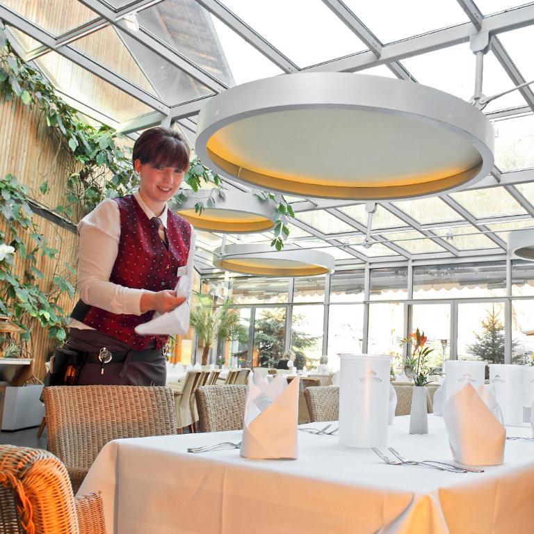 Hotel Forsthaus Gruena Betreiber Gmbh Κέμνιτς Εξωτερικό φωτογραφία
