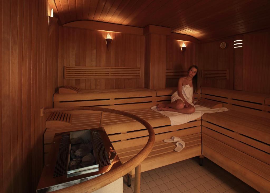 Hotel Forsthaus Gruena Betreiber Gmbh Κέμνιτς Εξωτερικό φωτογραφία