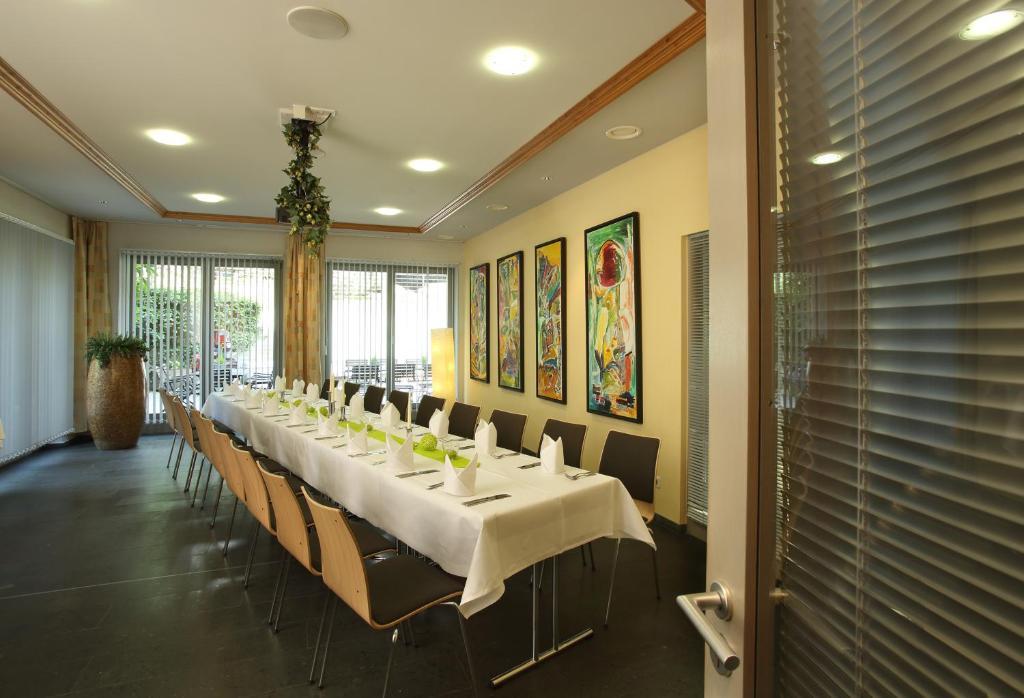 Hotel Forsthaus Gruena Betreiber Gmbh Κέμνιτς Εξωτερικό φωτογραφία